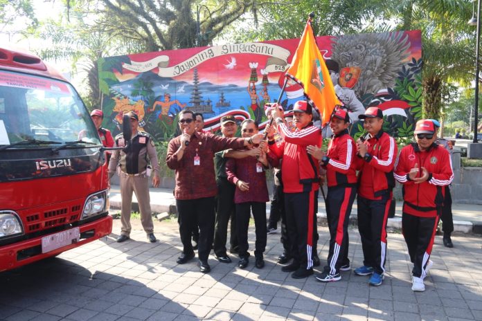 Berikan Semangat Bagi Para Atlet dan Seniman, Bupati Tabanan Lepas Kontingen Porsenijar Tabanan 20232 porsenijar-tabanan