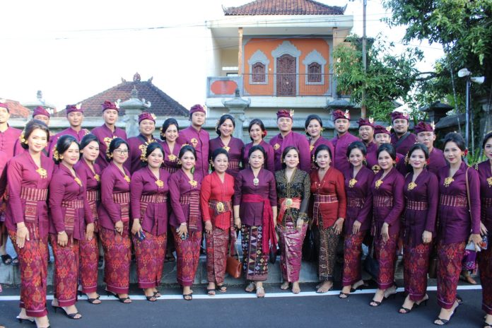 Lomba-paduan suara