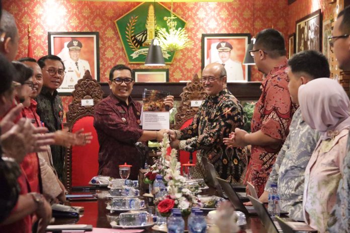 Gerak Cepat Pembangunan, Bupati Tabanan Kick Off Meeting Prastudi Kelayakan Proyek Revitalisasi Pasar Induk Gadarata Singasana1