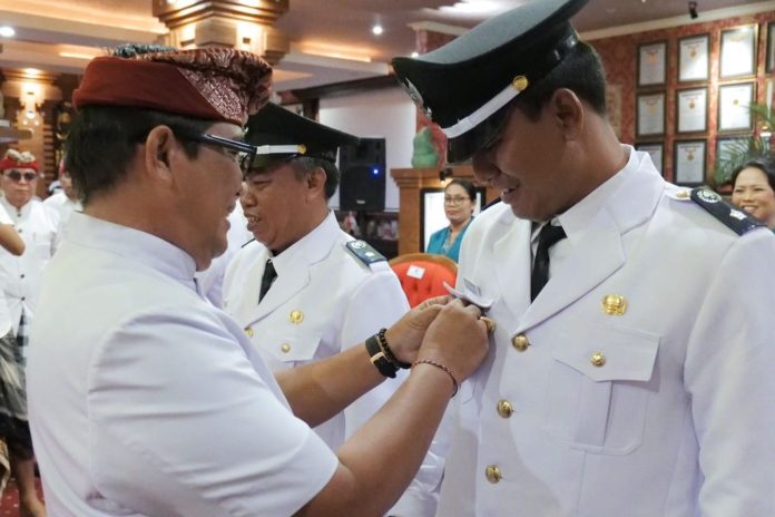 Bupati Tabanan Lantik Perbekel Antar Waktu (PAW) Desa Antosari, Desa Sembung Gede dan Pandak Gede (2)