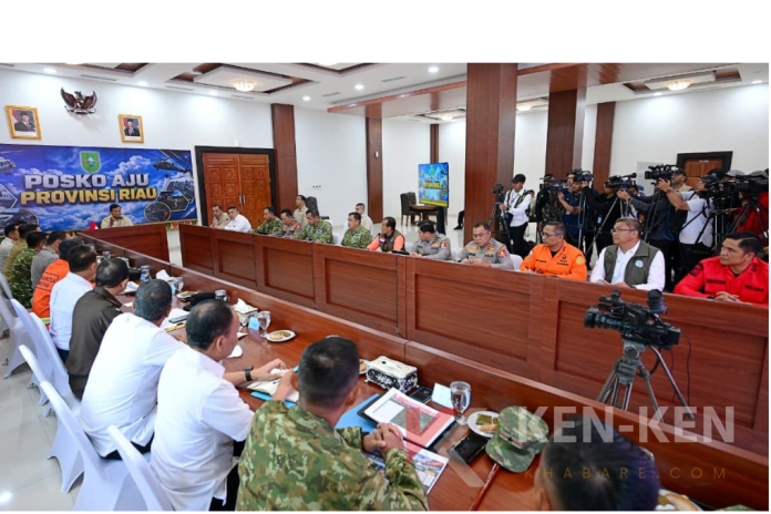 posko Aju Presiden Prabowo bahas penanganan karhutla Riau